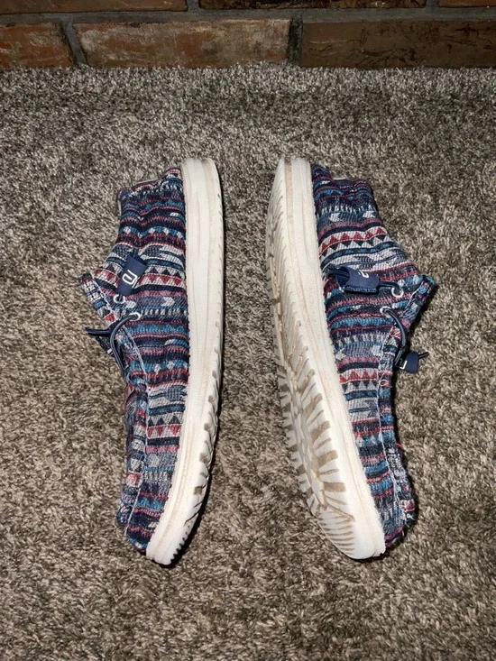 Hey Dude Men’s Wally Native- Southwestern Pattern Slip-On Loafers Size 12 - Picture 4 of 8